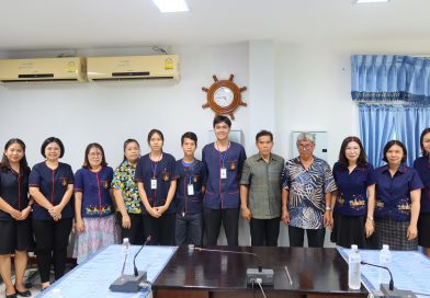 ลงพื้นที่ติดตาม ตรวจเยี่ยม และสร้างขวัญกำลังใจในการปฏิบัติงานของนักเรียน ตามโครงการส่งเสริมการมีรายได้ให้แก่นักเรียน (ทุนแลกงาน) ประจำปี พ.ศ. 2568