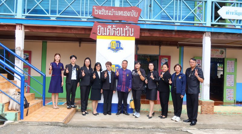 สพฐ.ติดตามและประเมินผลการดำเนินงานโครงการอาหารกลางวัน ร.ร.บ้านหนองกลับ
