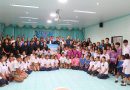 กองทุนหมู่บ้านและชุมชนเมืองอำเภอสวรรคโลก มอบทุนการศึกษา